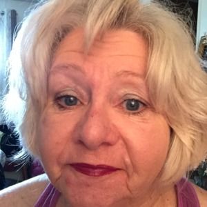 Meet your Posher, Kay